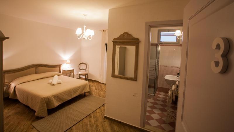 City Garden Guest House Ольбия Экстерьер фото