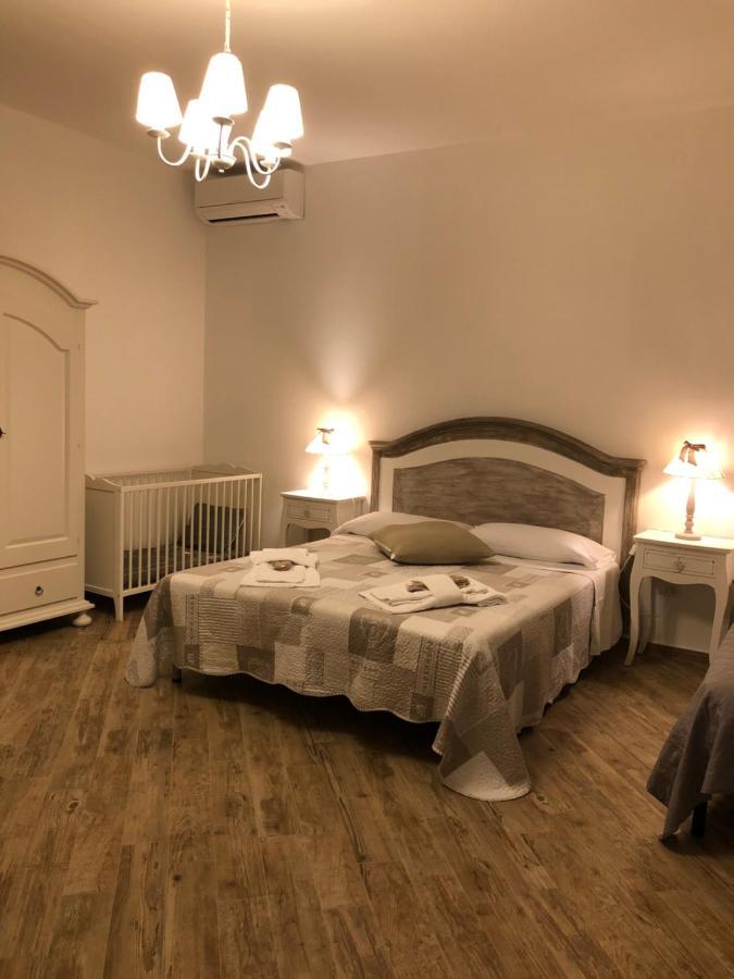 City Garden Guest House Ольбия Экстерьер фото