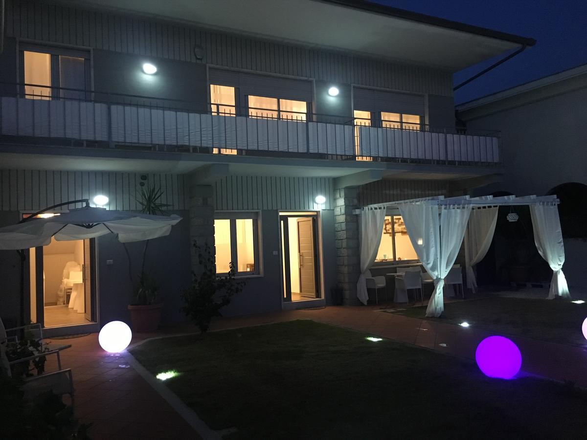 City Garden Guest House Ольбия Экстерьер фото