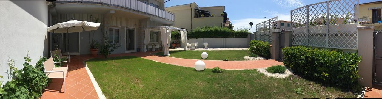 City Garden Guest House Ольбия Экстерьер фото