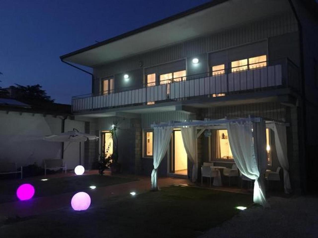 City Garden Guest House Ольбия Экстерьер фото