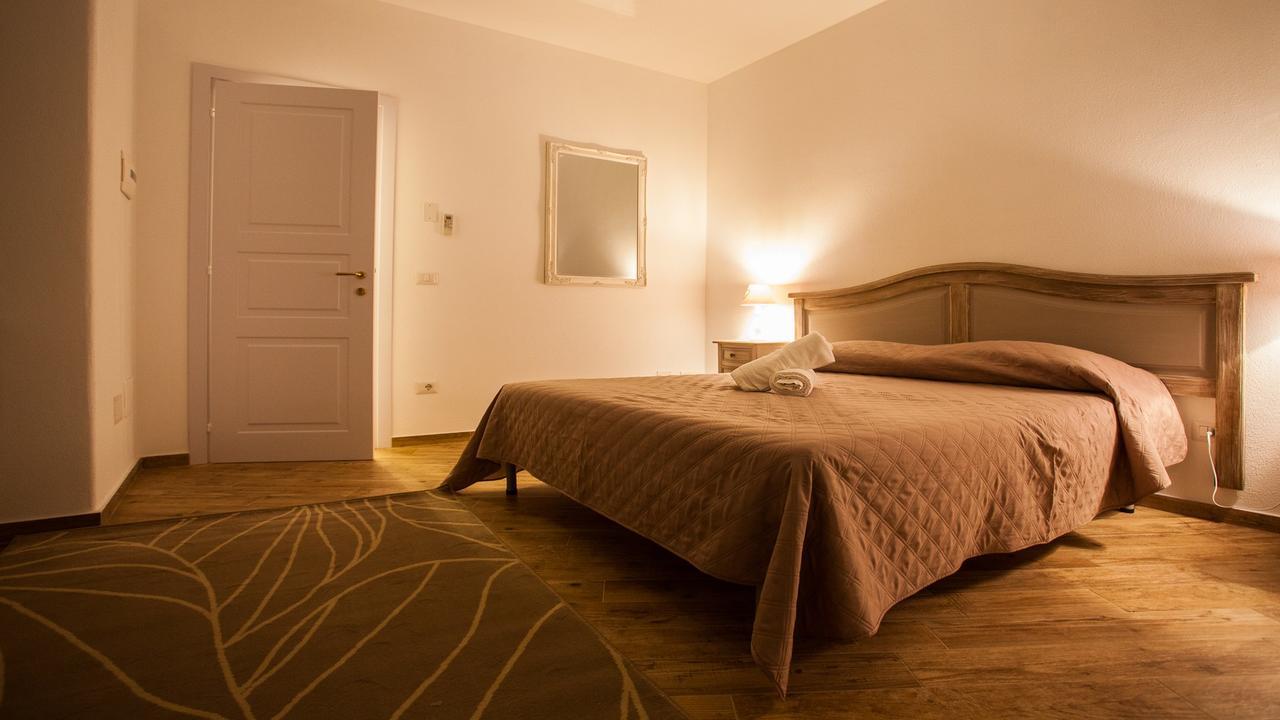City Garden Guest House Ольбия Экстерьер фото